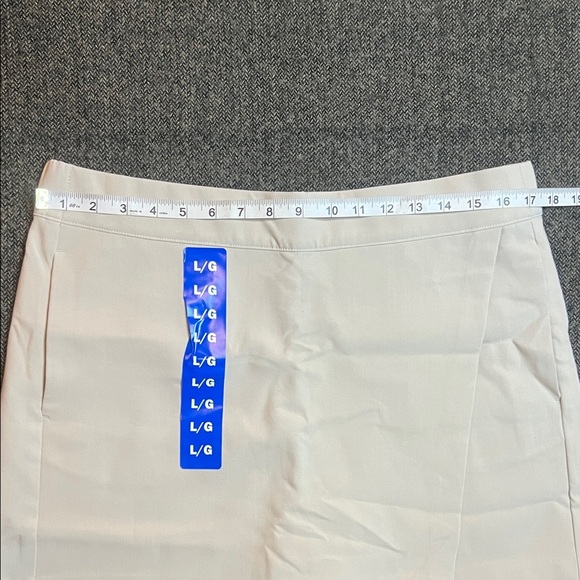 NWT Frank And Oak Beige Skort Shorts sz L Recycled Polyester - Picture 5 of 9